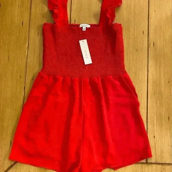 Red Ruffle Shorts Romper, New by Gilli, large - Picture 2 of 8